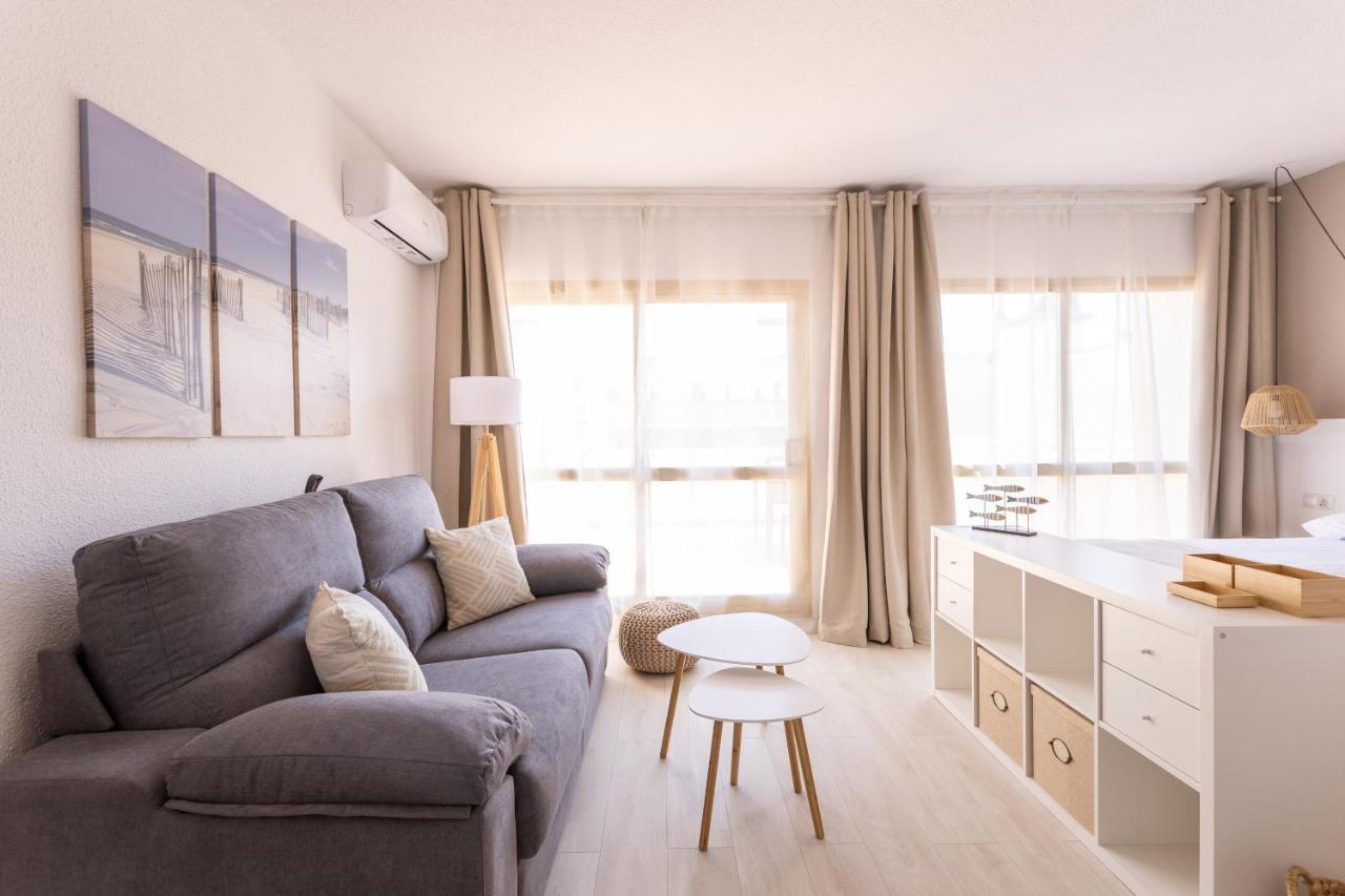 Appartamento Oleholidays Romana Playa 223 Primera Linea Playa Marbella Esterno foto