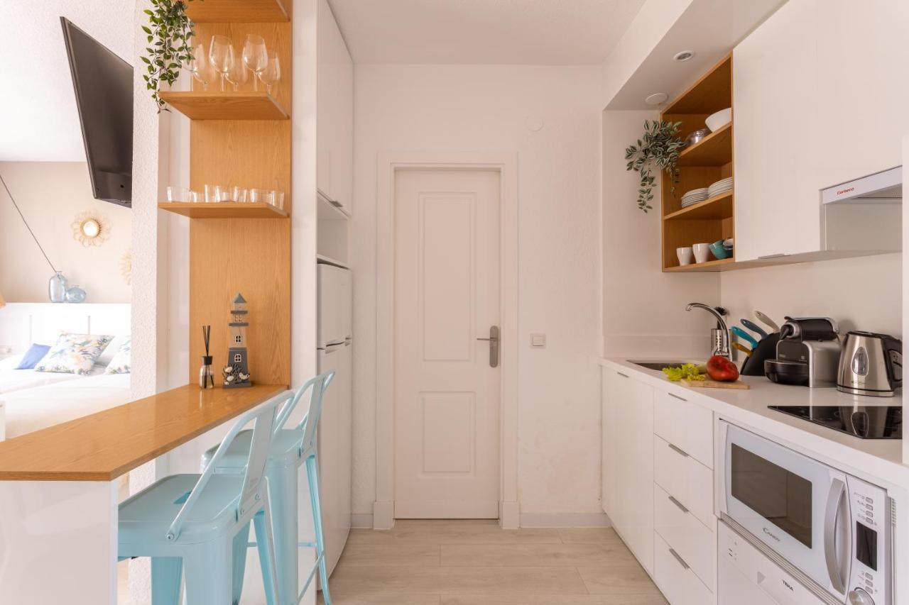 Appartamento Oleholidays Romana Playa 223 Primera Linea Playa Marbella Esterno foto